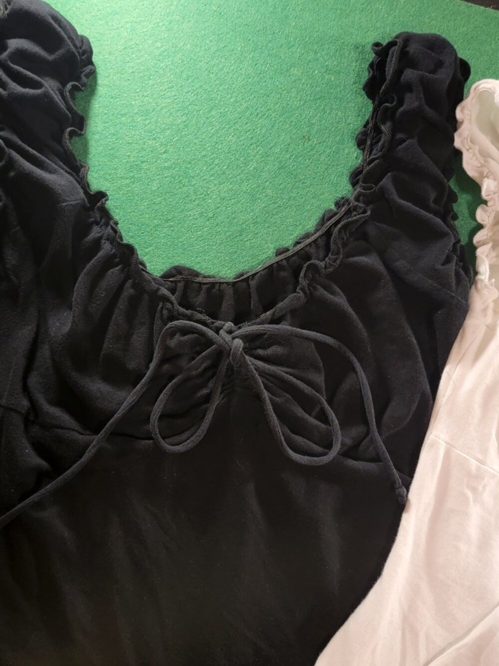 Mandee Size L White Babydoll Peasant Crop Top +Black Ruched Crop Top 2 Piece Lot